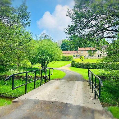 Old Orchard Cottage, Wykeham Скарборо Экстерьер фото